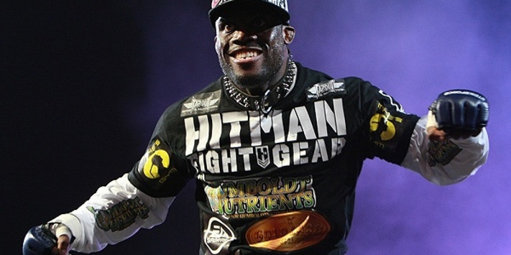 Melvin Manhoef 's hunt for Justice