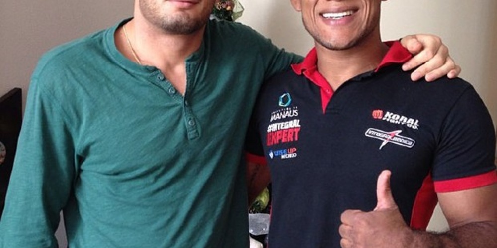 Jacare and Mousasi zijn goede vrienden