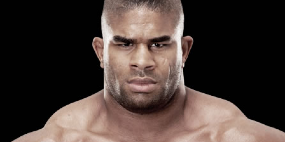 Overeem over McGregor: 'Blaffende honden bijten niet'