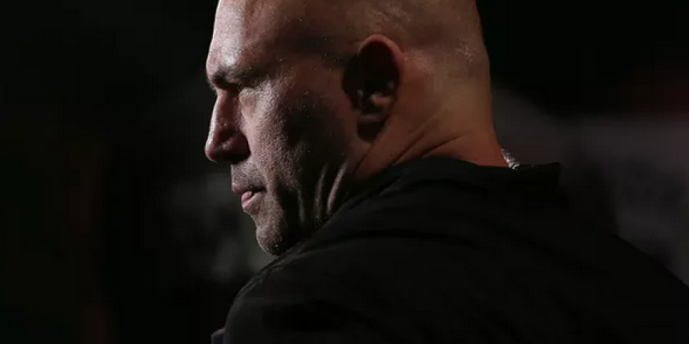 Joe Rogan: 'UFC uniforms slecht voor de vechters en Reebok!'