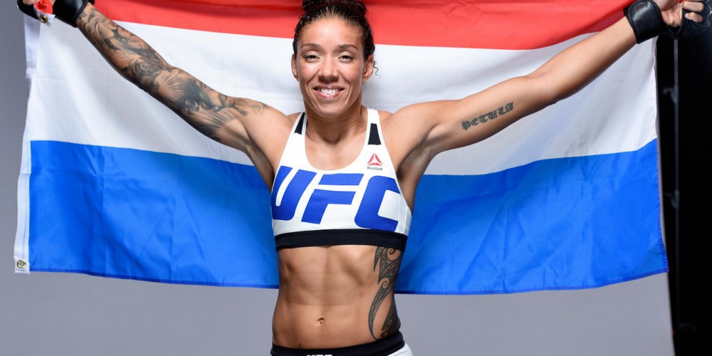 UFC neemt De Randamie titel af