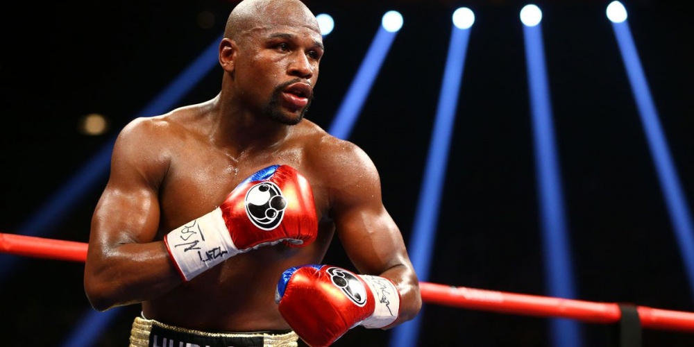 Floyd Mayweather zegt volgend jaar terug te keren tegenover Manny Pacquiao