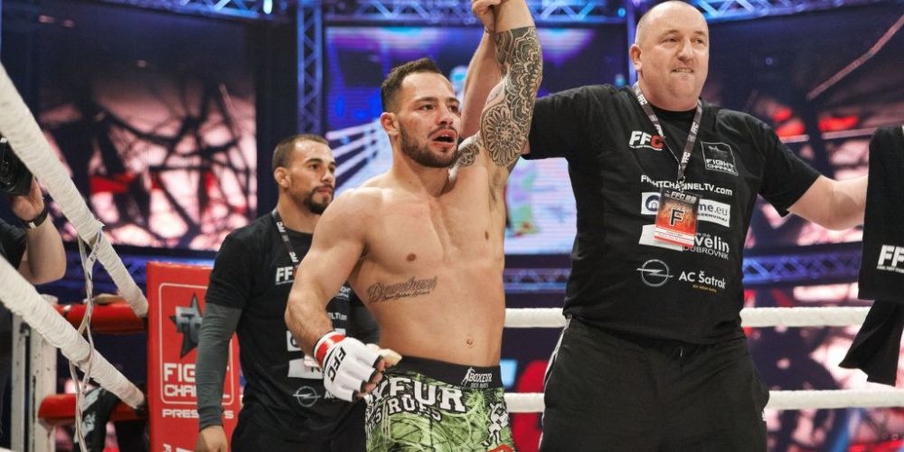 Robin van Roosmalen tekend bij Bellator MMA!