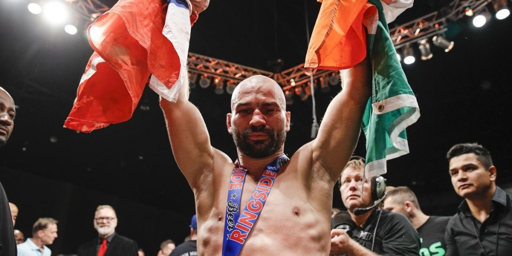 Artem Lobov verslaat Paulie Malignaggi via unanimous decision