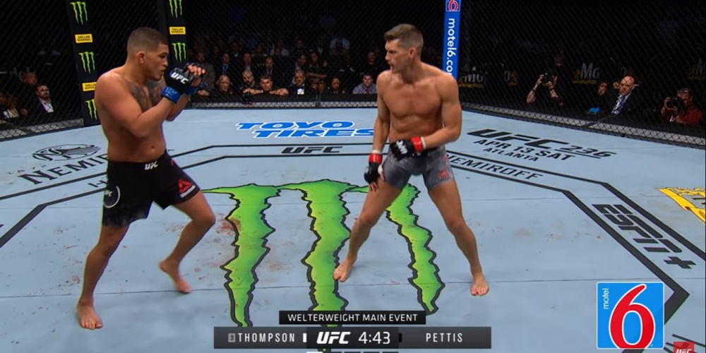 UFC 241 Free Fight: Stephen Thompson vs. Anthony Pettis