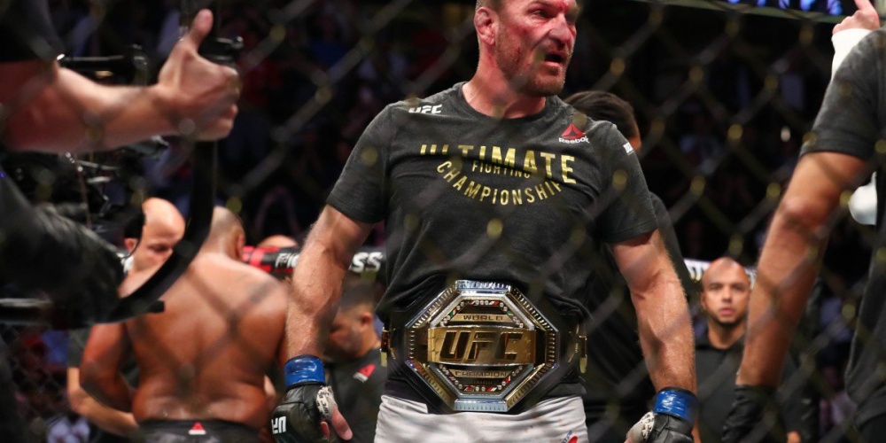 Stipe Miocic zag gouden ticket via body shots