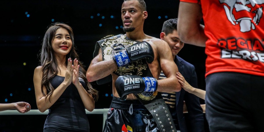 ONE Kickboxing Lightweight kampioen Regian Eersel verdedigt titel tegen Mustapha Haida