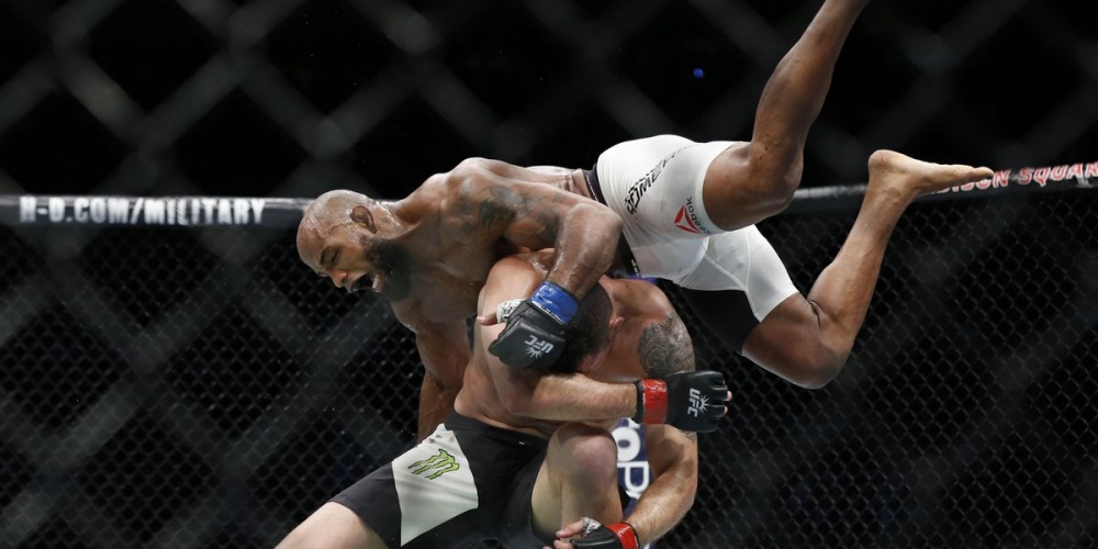 UFC 248 Free Fight: Yoel Romero vs Chris Weidman