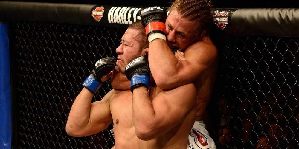 Alle Standing Rear Naked Chokes van UFC (video)