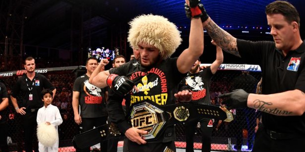 Khabib Nurmagomedov zet streep door UFC 249